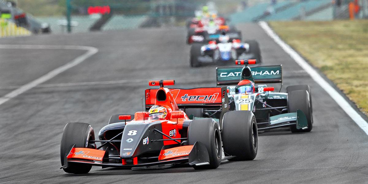 Фото Renault Sport и "Мотора"