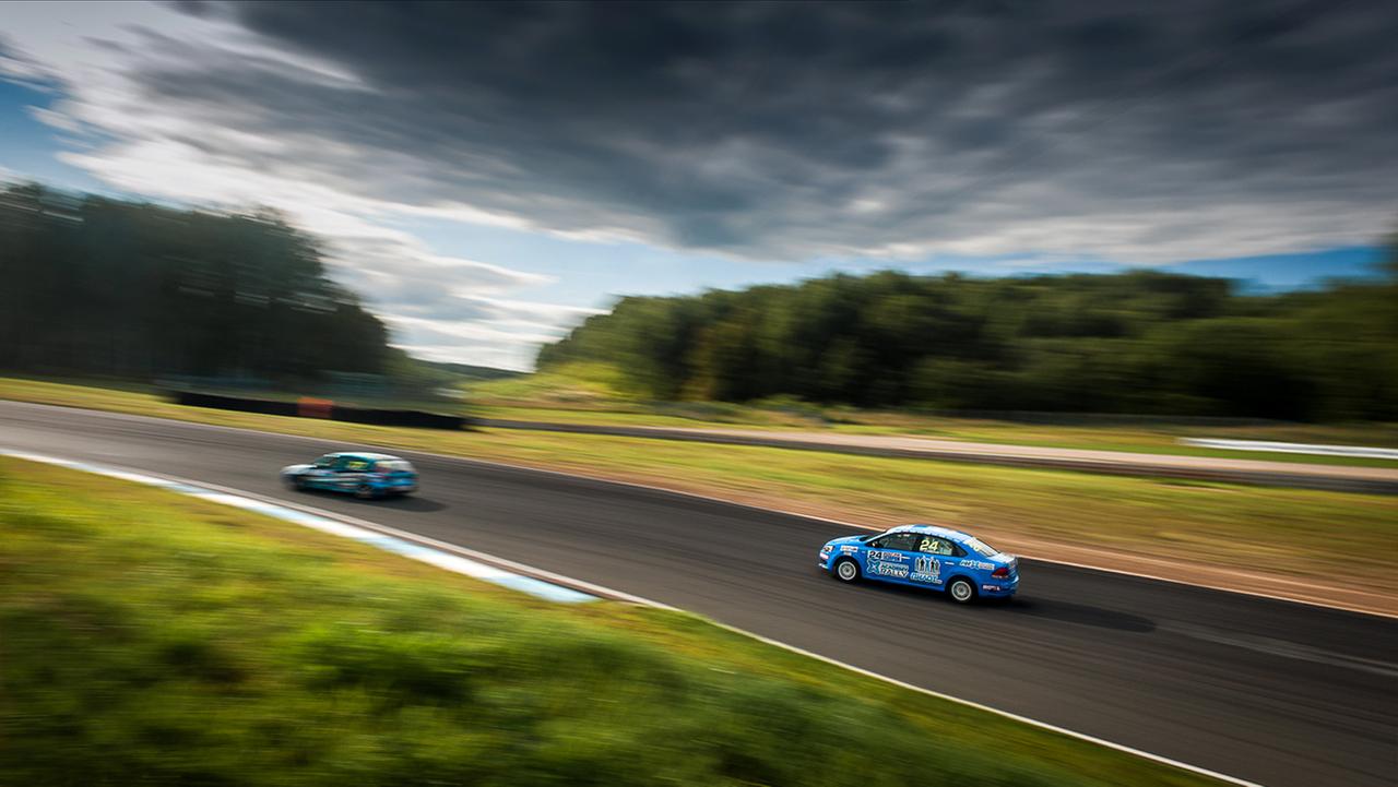 Восемнадцать я уже