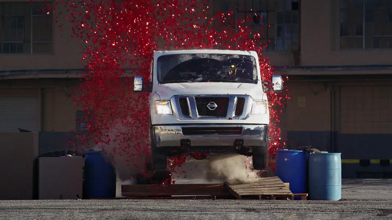 Курьер и Джиджи