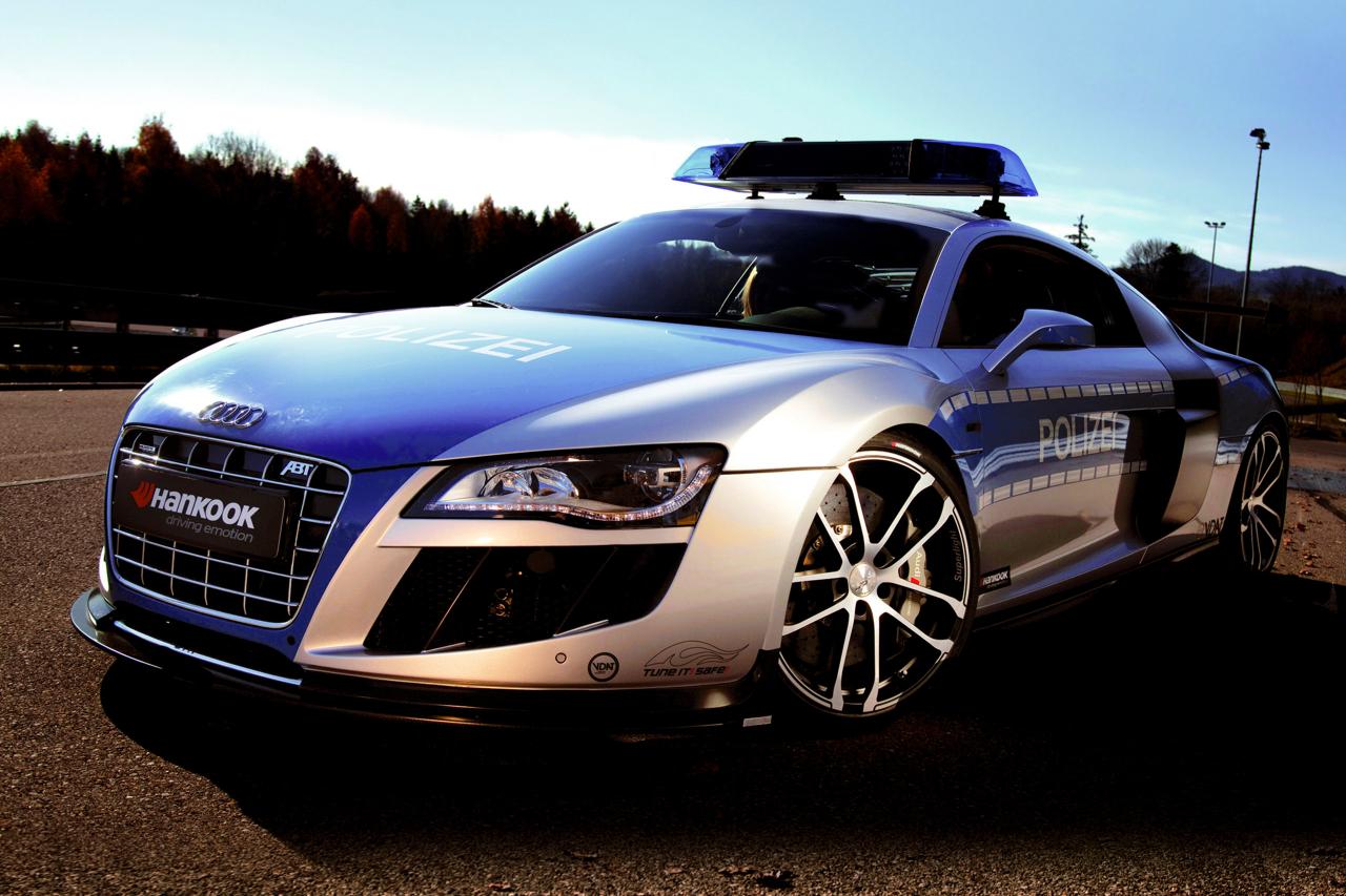 Немецкие полицейские автомобили