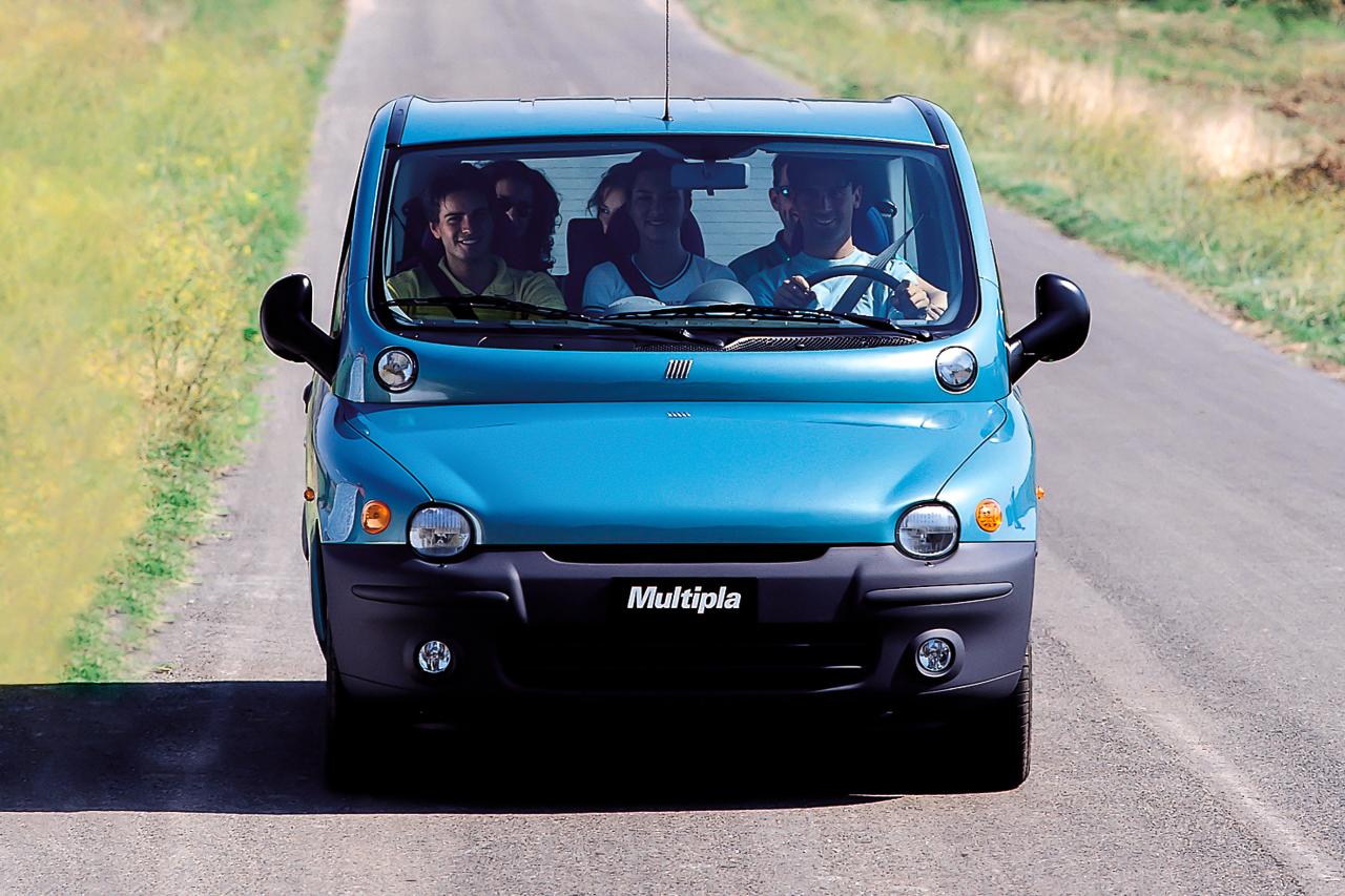 Три грустные истории самых некрасивых автомобилей