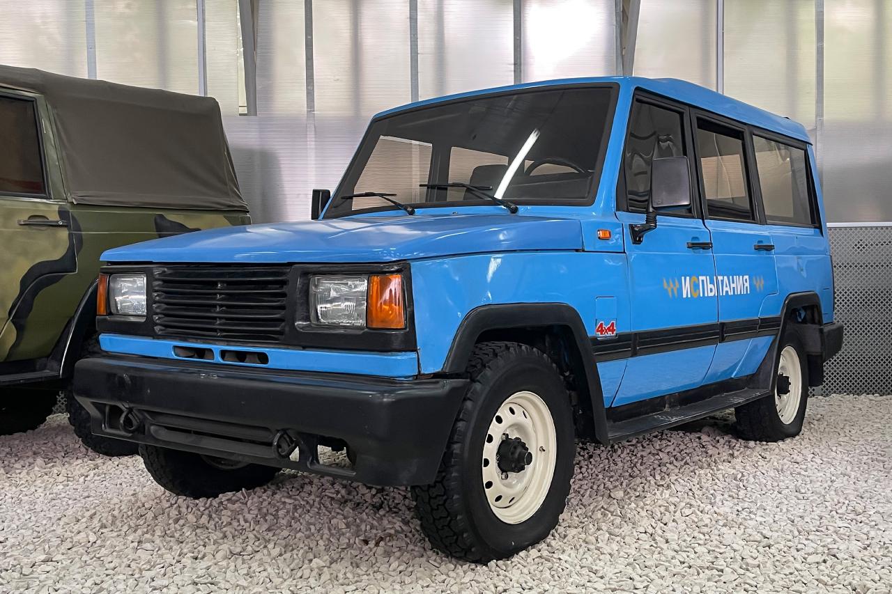 Как УАЗ пробовал выпустить Range Rover по-русски