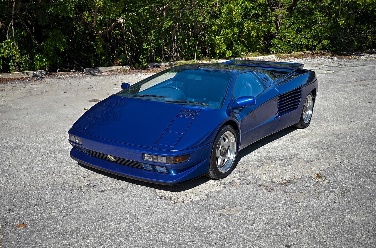 Cizeta V16T