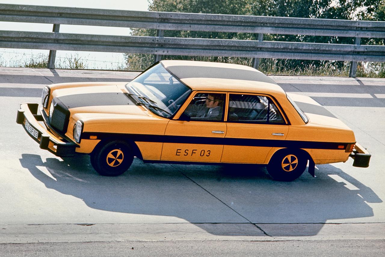 Mercedes-Benz ESF 03