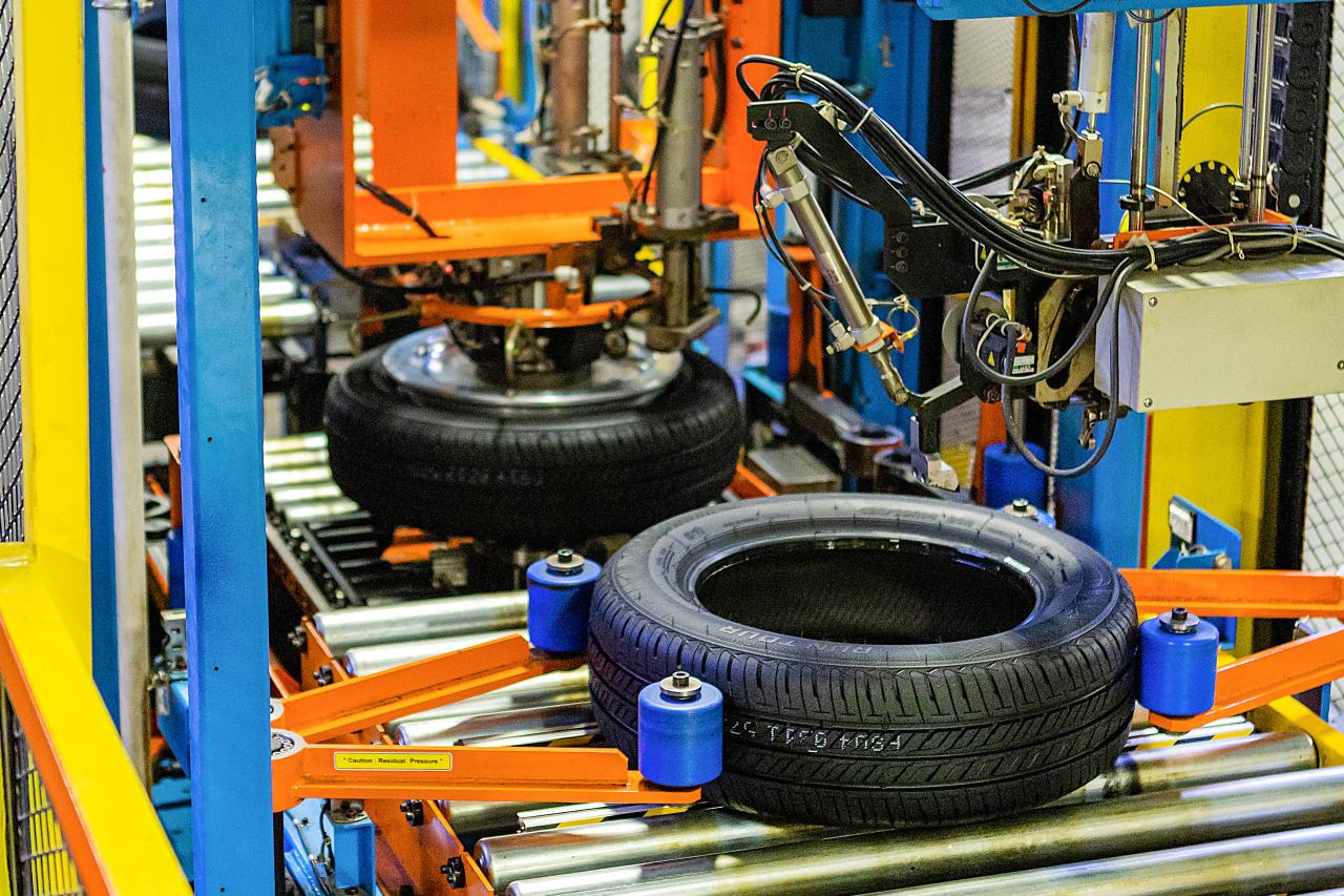 С изолентой и бритвой: как делают японско-шведско-российские шины Gislaved