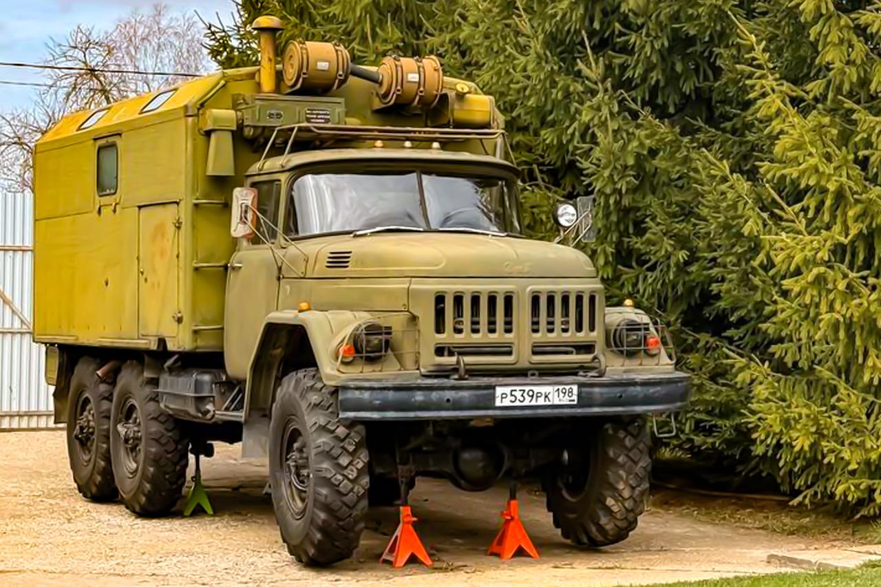 Как сотни ЗИЛов умирают в США?