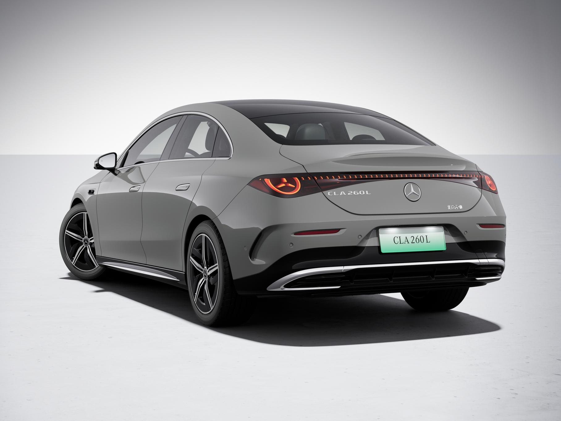Mercedes-Benz перезагрузился в Китае: удлиненные GLC и CLA, Maybach и S ...