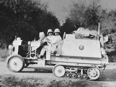 [История шофера Николая II, придумавшего лекарство от русского бездорожья](https://motor.ru.net/stories/kegresse.htm)