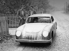 [Как два немца из ГДР собрали самодельный спорткар, получили одобрение Порше и попали в тюрьму](https://motor.ru.net/stories/porschefromgdr.htm)