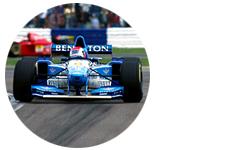 Самый успешный сезон в своей карьере Херберт провел в 1995 году. Помимо двух побед (в Великобритании и Италии) он дважды поднимался на подиум и занял четвертое место в личном зачете. На пару с Михаэлем Шумахером они принесли Benetton первый и последний в истории команды Кубок конструкторов.