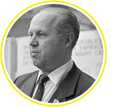 #### Валентин Исаков
**1982-1988**