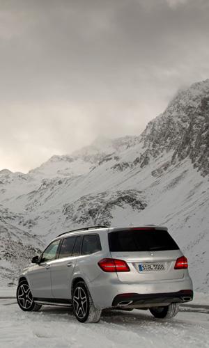 По имени-отчеству