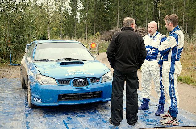 Яркко Миеттинен со своими учениками: Кисом Бургером (слева) и Евгением Черкасовым (в центре).