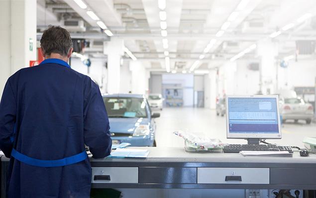 Техосмотр по-новому  
заработал в России  
с 1 января 2012 года