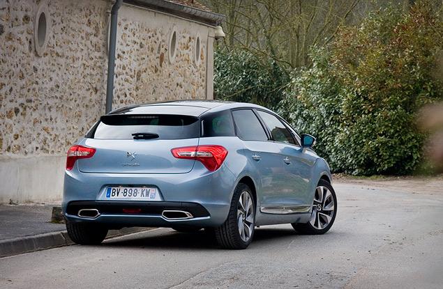 Citroen DS5 безумно красив с любого ракурса