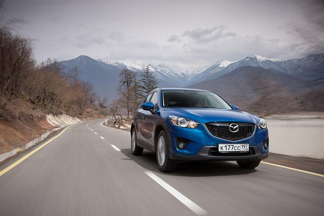 Почти необитаемые грузинские дороги оказались отличным местом для проверки абсолютно всех ходовых качеств Mazda CX-5