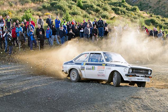 На этапе чемпионата Новой Зеландии (Ралли Отаго 2012) прошлогодний чемпион мира по ралли в классе Production Хайден Пэддон чуть не сотворил сенсацию за рулем тридцатилетнего исторического RS1800. Вплоть до последних скоростных участков он показывал 5-7 времена в абсолютном зачете, опережая многие полноприводные автомобили группы N4 и S2000. И только прокол не позволил ему закончить гонку с высоким результатом.