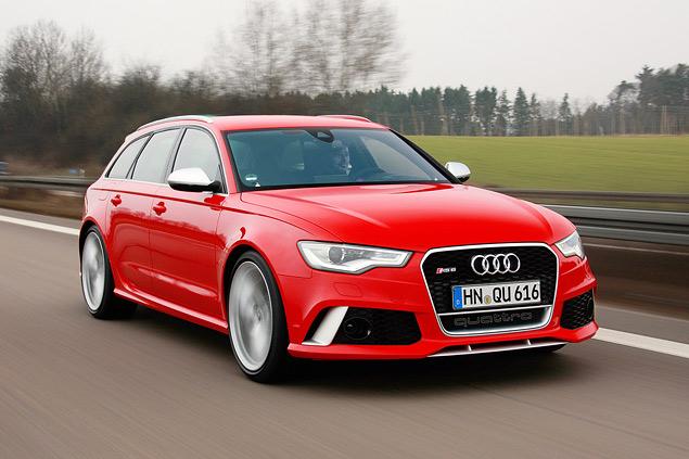 У мотора Audi RS6 больше нет системы смазки с сухим картером, зато есть масса других любопытных технических решений: например, при частичных нагрузках половина цилиндров отключается, а оба турбокомпрессора имеют двойную крыльчатку (twin-scroll).