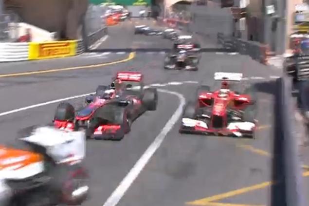 Баттон вышел на седьмое место, обогнав Алонсо.