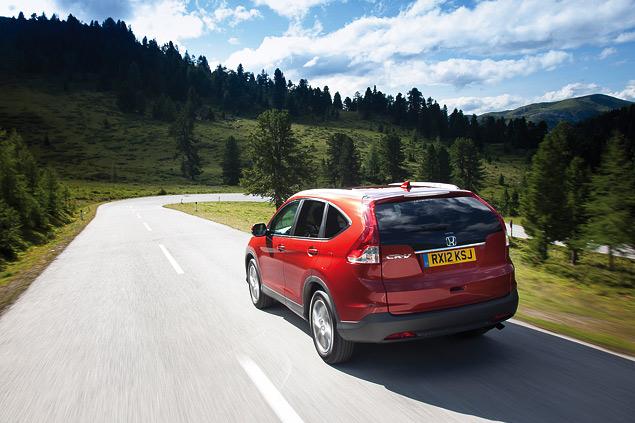 Европейский вариант CR-V чуть плотнее, но хорошо ли это для российских дорог? Большой вопрос...