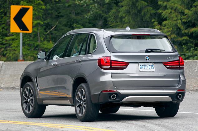 Полноприводная трансмиссия xDrive на новом X5 сбросила 1,4 килограмма массы и работает еще быстрее.