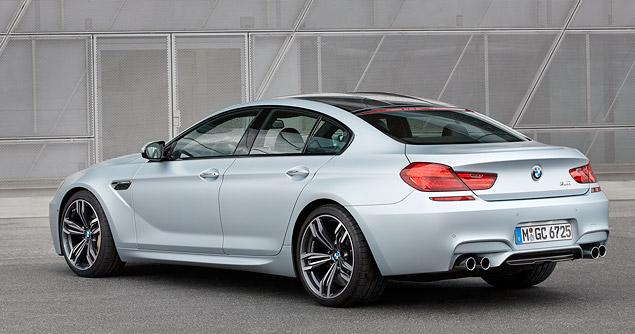 Покупателю BMW M6 Gran Coupe доступны все опции с обычной четырехдверной "шестерки": топовая музыка Bang & Olufsen, полный набор систем безопасности, включая адаптивный круиз-контроль и систему ночного видения, проекционный дисплей, четырехзонный "климат" и доводчики дверей.