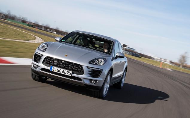 Задний элекронно-управляемый дифференциал здорово влияет на управляемость: она становится практически нейтральной, а на выходе из крутых поворотов можно разгоняться намного раньше.