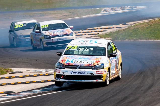 Напарником Белоцкого по команде стал 16-летний Александр Масленников (№74).