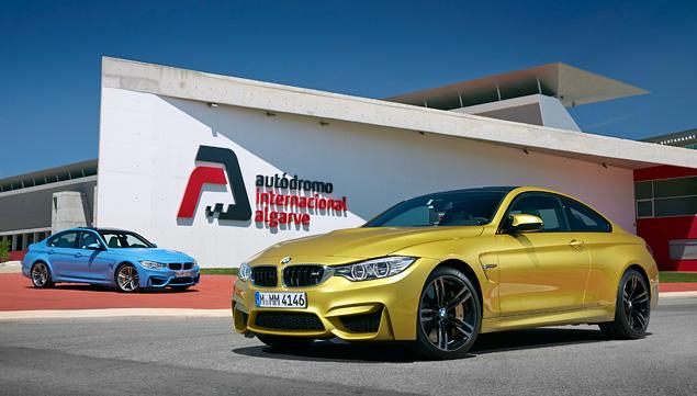 Из этой пары мы выбираем седан: он круче выглядит, да и практичнее.