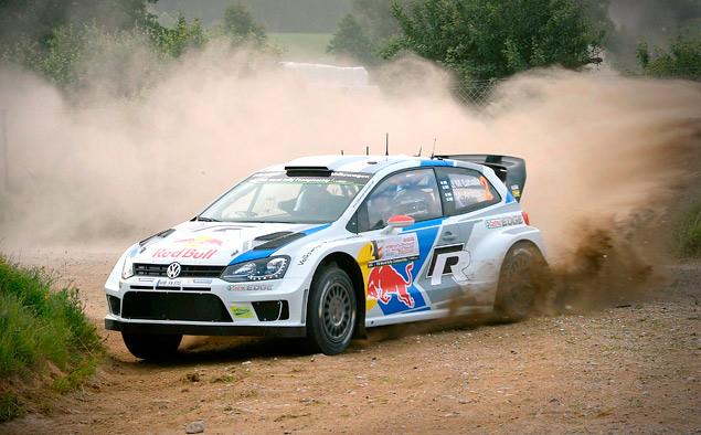 Троевластие