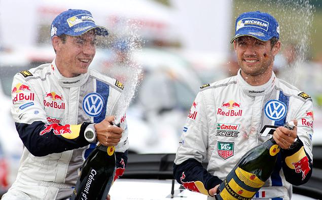 Троевластие