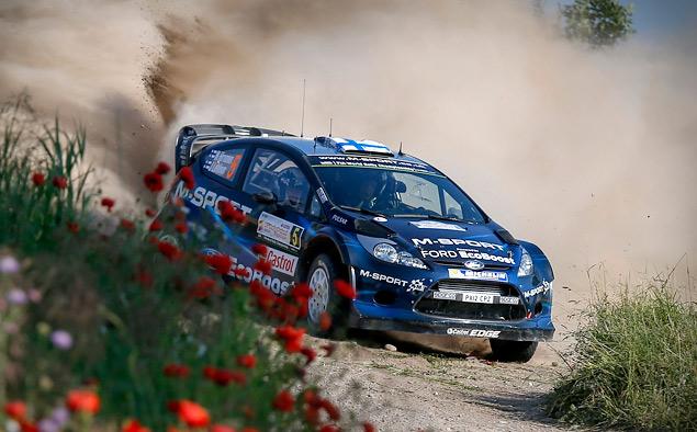 Троевластие