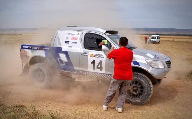 В субботу на бахе Арагон экипаж Александра Желудова и Андрея Рудницкого входил в группу лидеров, но в воскресенье им пришлось сойти с дистанции.
