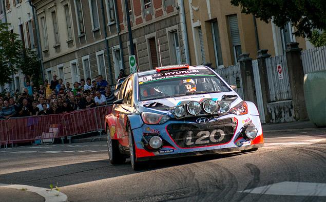 Отложить коронацию!