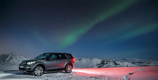 Северное сияние, к сожалению, на фотографиях получается куда красивее, чем выглядит вживую