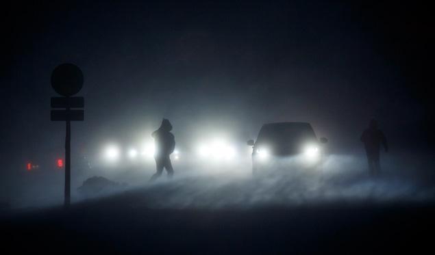 Скорость ветра на некоторых участках трассы достигала 219 километров в час. Удержаться на ногах при резких порывах очень непросто