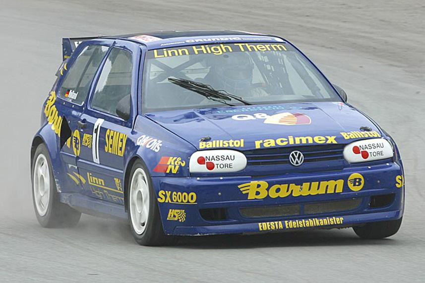 Этот Golf принес Рольфу Фолланду пять чемпионских титулов в ралли-кроссе. У него кузов и аэродинамическое оперение от опытного Golf A59, но «начинка» своя