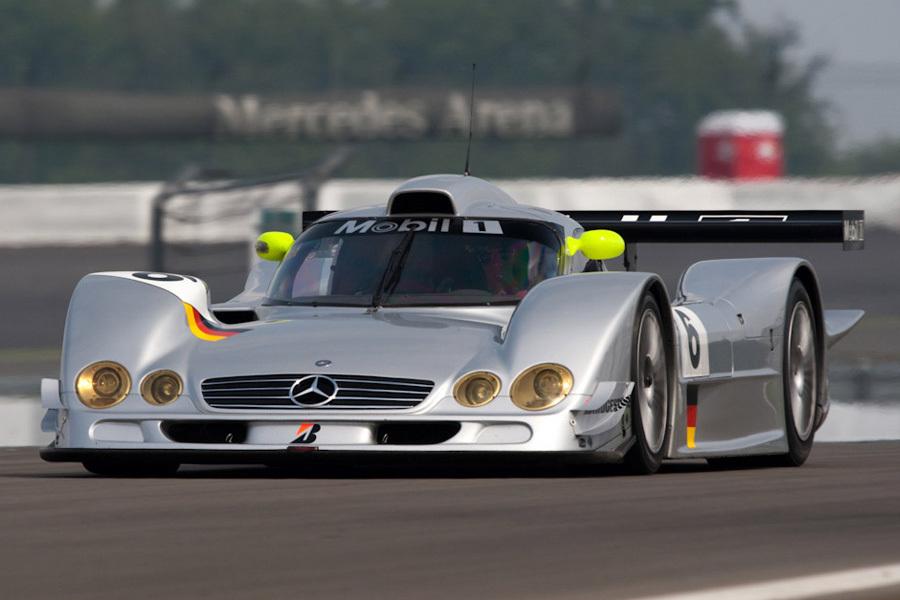 Полет Mercedes-Benz CLR над Ле-Маном: как это было