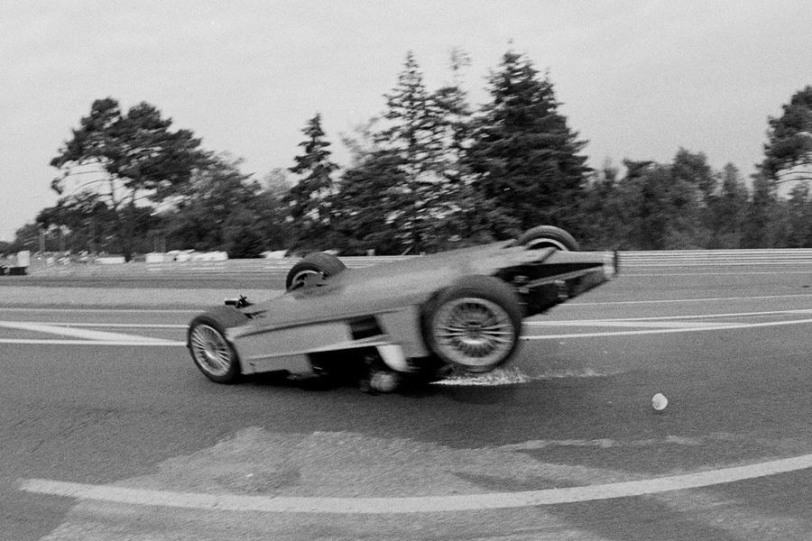 Полет Mercedes-Benz CLR над Ле-Маном: как это было