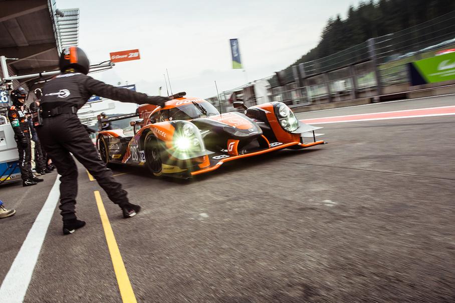 Кровь, боль и пот: одна гонка в роли механика