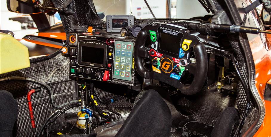 Кровь, боль и пот: одна гонка в роли механика