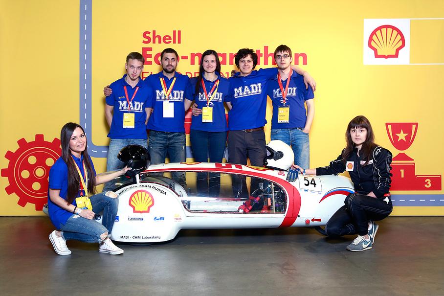 Самые красивые девушки – в нашей команде МАДИ.