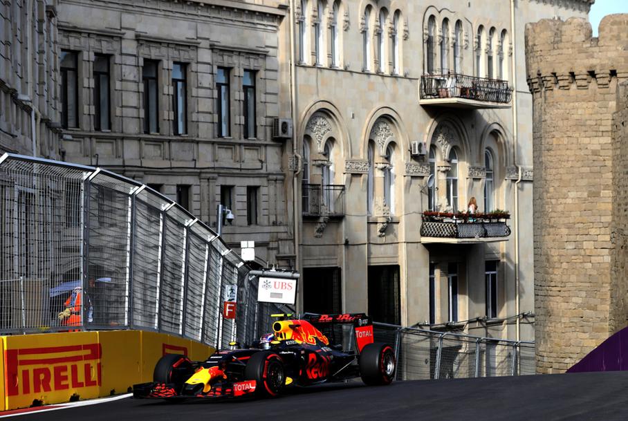 Баку или Сочи?