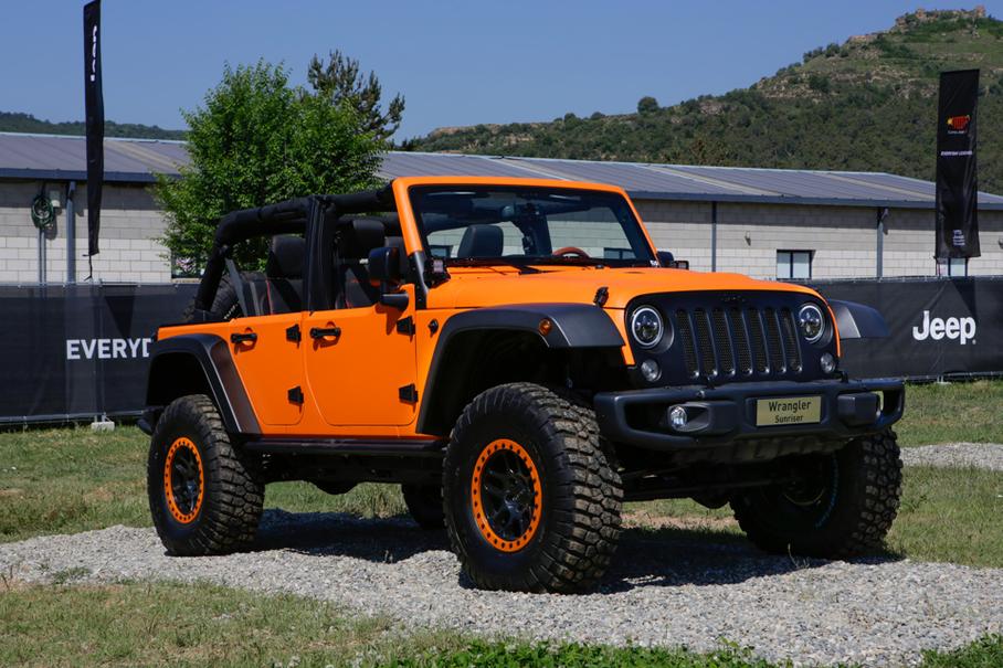 Jeep Wrangler Rubicon Sunriser