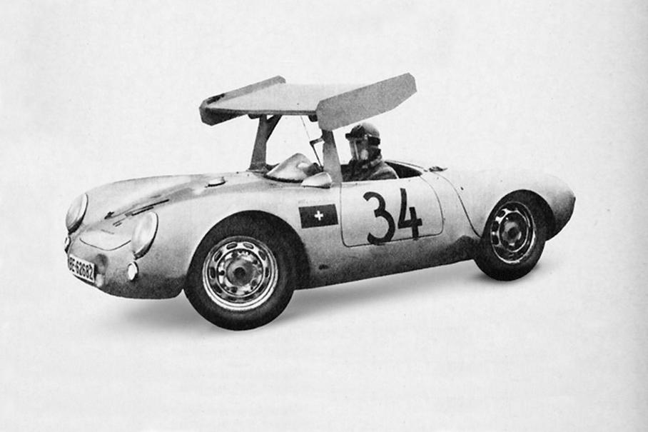 Антикрыло Мэя могло даже менять угол атаки от -3 до +17. К сожалению, в гонках эта машина так и не поучаствовала.