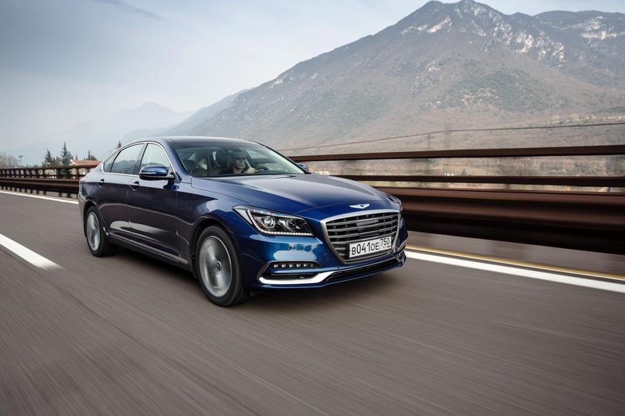 Российский офис Genesis надеется на заказы со стороны госструктур — для них седану могут еще дефорсировать мотор и сбросить базовую цену.