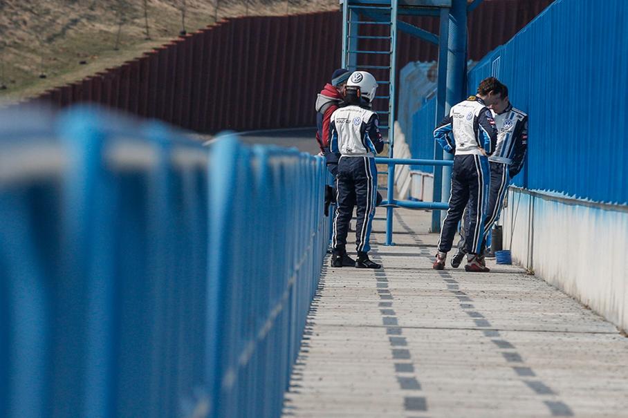 В трех действиях