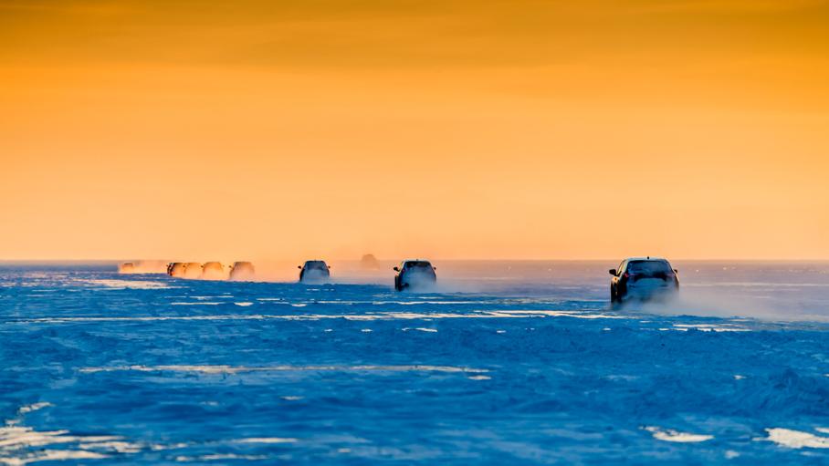 Не вдоль, а поперек