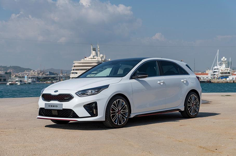 Главные премьеры Парижа