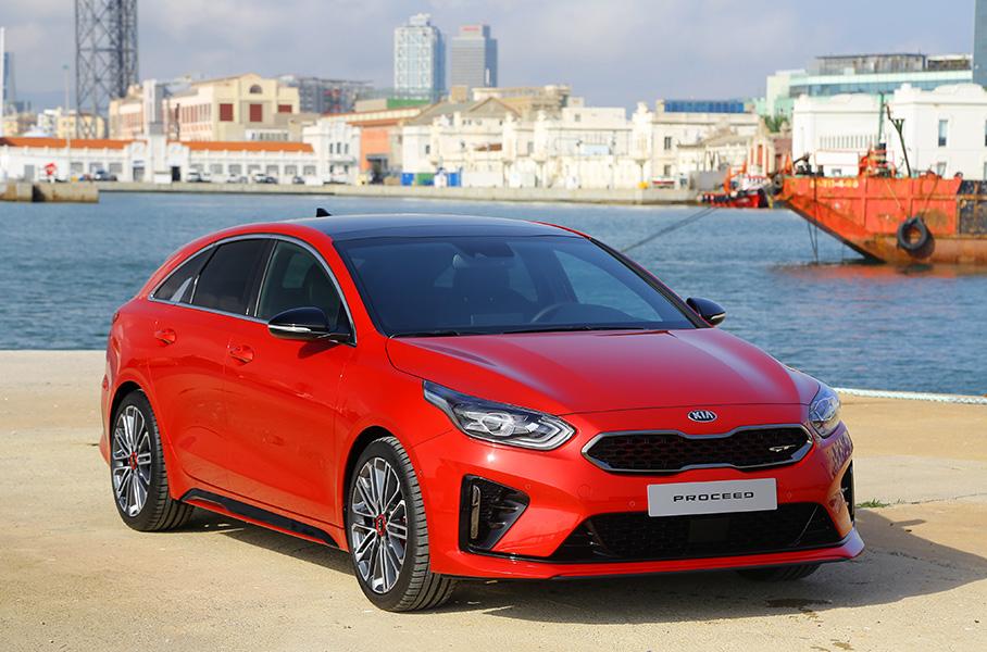 Главные премьеры Парижа